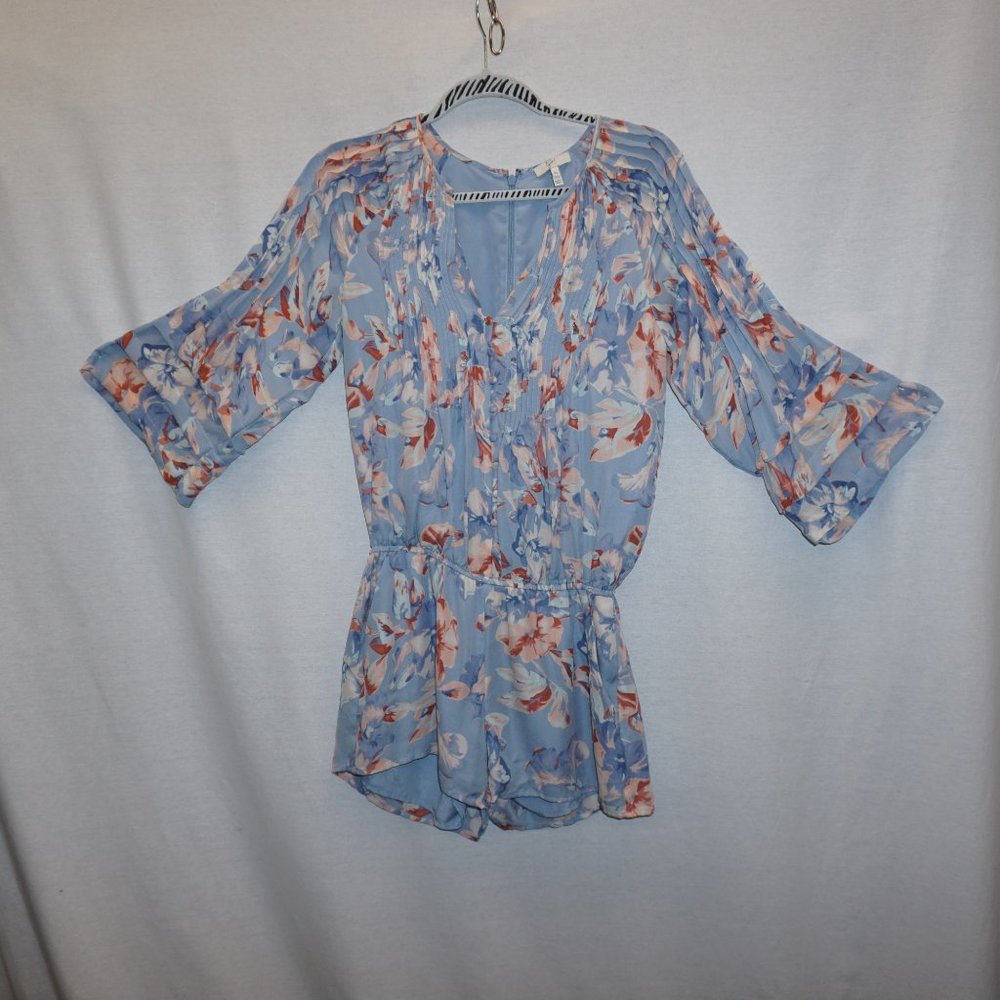 JOIE Sarnelle Blue Silk Floral Romper Bell Sleeves sz XS spring jumpsuit   B-17 - Picture 2 of 8